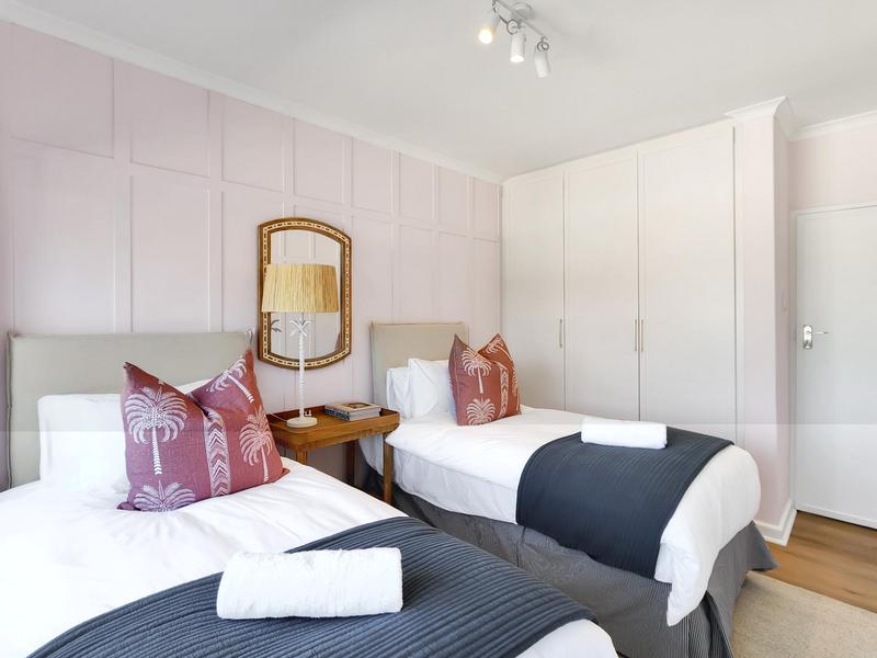 To Let 2 Bedroom Property for Rent in Hout Bay Western Cape